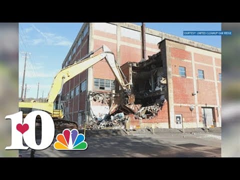 2nd phase begins to tear down large Y-12 facility built in 1944 to enrich uranium
