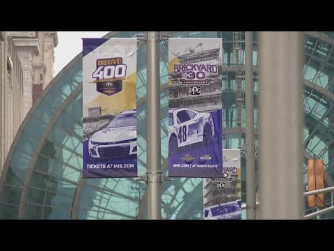Brickyard 400 street signs go up across Indianapolis