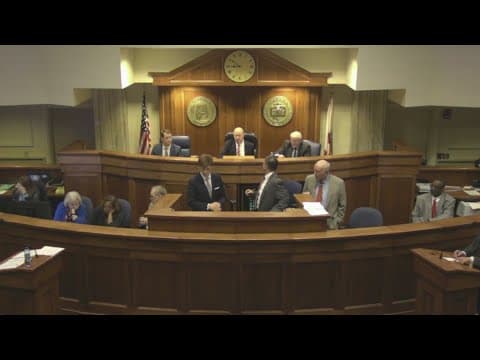 Alabama Gov. Kay Ivey signs bill protecting IVF patients, providers from legal liability