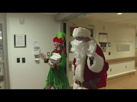 Santa spreads holiday cheer with helicopter visit to Georgetown University Hospital | Get Uplifted