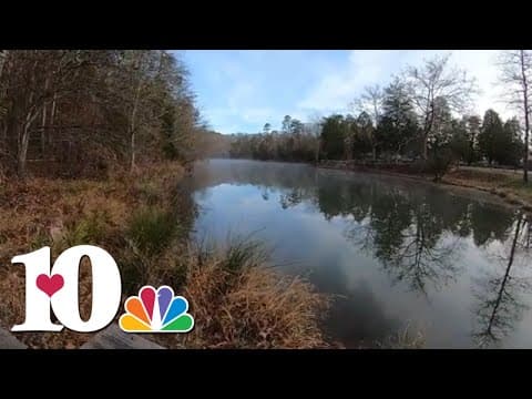 A hike on the Lake Trail at Big Ridge State Park | 10Explores