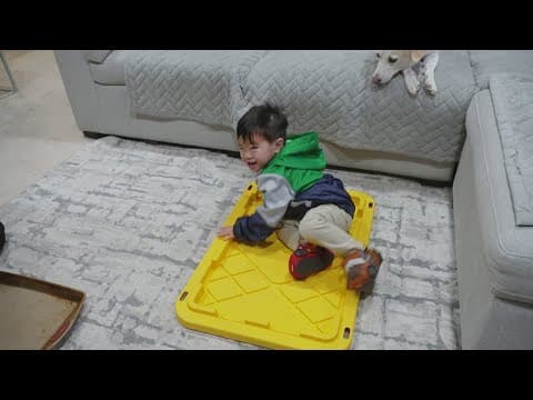 Don't fret parents! Here's what to do with the kids on a snow day home from school