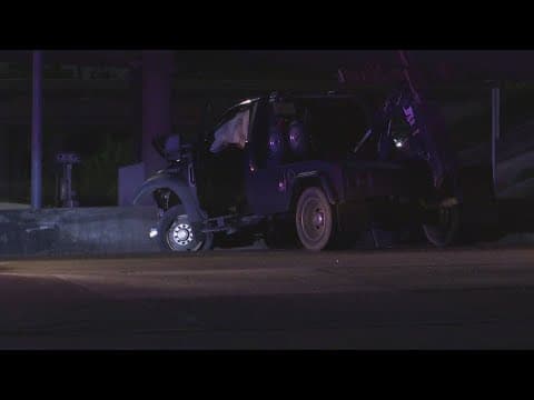 Suspected drunk driver dies after crash, being hit by wrecker truck on North Freeway, police say