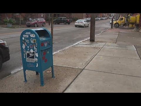 USPS mail carrier tells police he was robbed at gunpoint in German Village