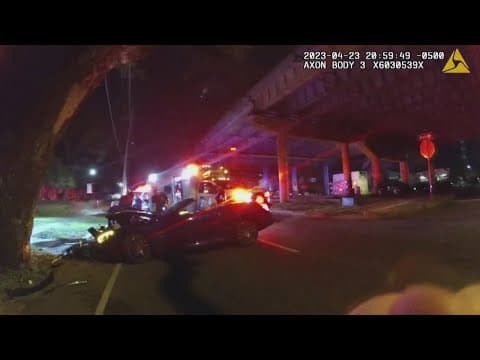 Paramedic told police Cedric Richmond looked intoxicated after crash but no sobriety test given; rep