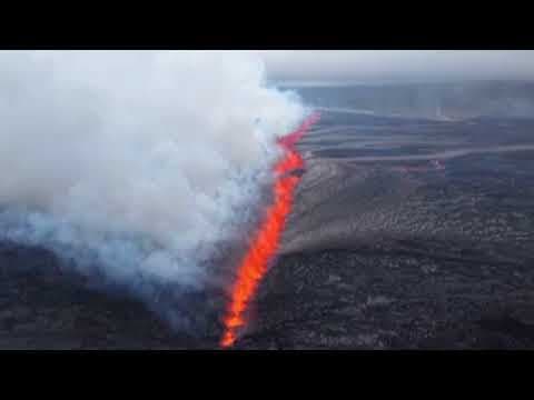 Southwestern Iceland volcano erupts, prompting evacuation of campsite and geothermal spa