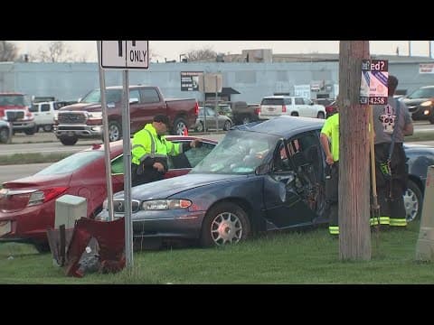 1 killed, 2 injured in Circleville crash