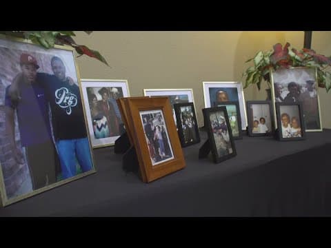 Funeral service underway for North Texas marine veteran