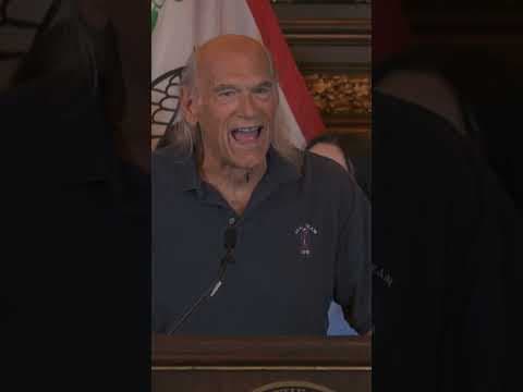 Former #Minnesota governor Jesse Ventura speaks at #cannabis bill signing. #shorts #kare11
