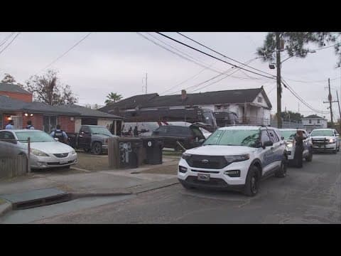 Postal worker carjacked out of delivery vehicle in Gert Town, NOPD says