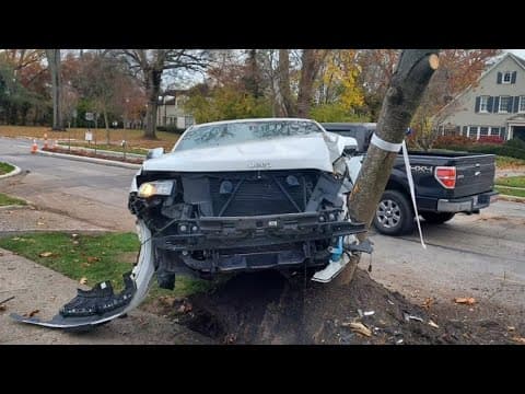 Dashcam video shows 15-year-old crash stolen Jeep into police cruisers