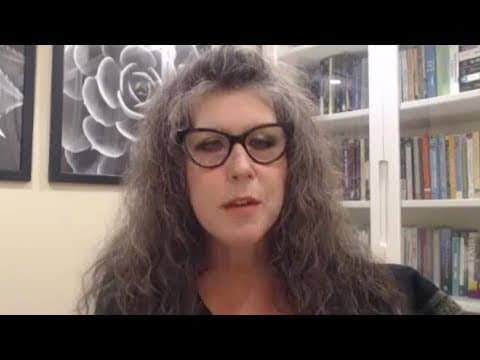 Ohio social worker discusses ways to navigate anxiety with no pandemic end in sight