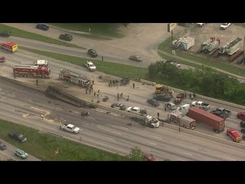 North Loop at Homestead closed down due to major crash involving 18-wheeler