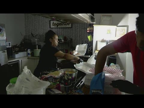 Houston chef puts together hot meals for neighbors in need after Hurricane Beryl