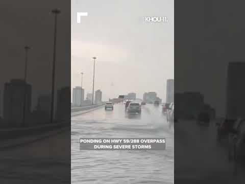 Houston, Texas storms: Ponding on the 59/288 overpass on May 28 #shorts