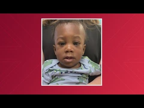 Audio of moment baby was found along in southeast Houston
