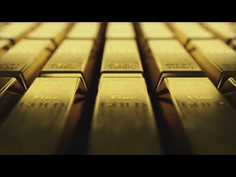 Trump escalates criticism of Federal Reserve, price of gold jumps