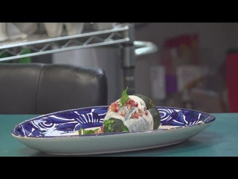 El Borrego Restaurant preps Chiles en Nogada for Mexican Independence Day