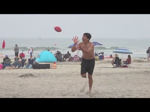 Crowds kick off July Fourth early at San Diego beaches