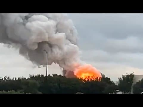 Frisco, Texas chemical fire reported at pool supply business, officials say