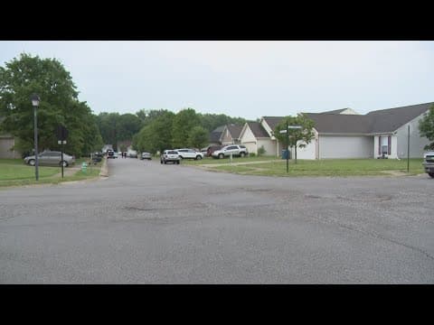 Man arrested after standoff with SWAT team on Indy's east side