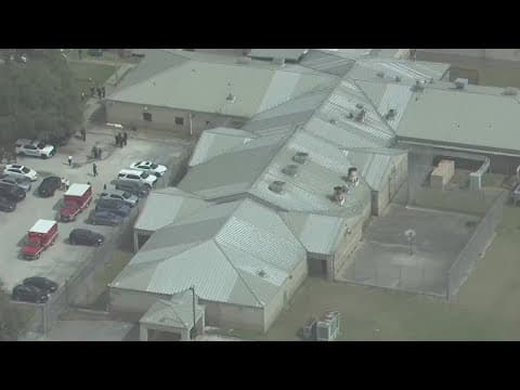 Inmates riot, take over dorms inside Texas jail, sheriff's office says