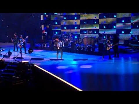 Los Tigres del Norte breaks concert attendance record on RodeoHouston's 'Go Tejano Day'