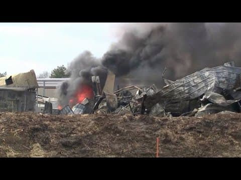 Fire at Timbuk Farms in Licking County