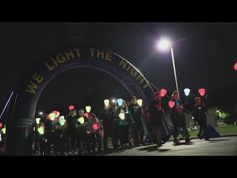 Leukemia and Lymphoma Society hosts annual 'Light the Night' walk