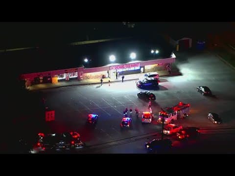 4 men shot outside shopping center in Anne Arundel Co.