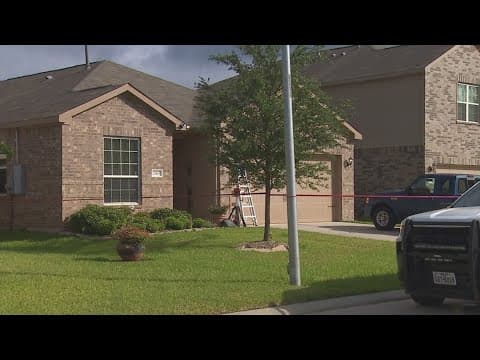 Suspect wanted after woman found stabbed to death in northwest Harris County backyard, HCSO says