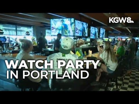 Ducks fans flock to watch Penn State, Oregon Big Ten showdown