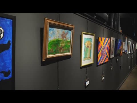 Shadowbox Live puts on 2 holiday shows, art gallery