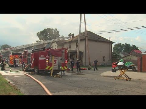 2 adults, 2 children injured in Newark house fire
