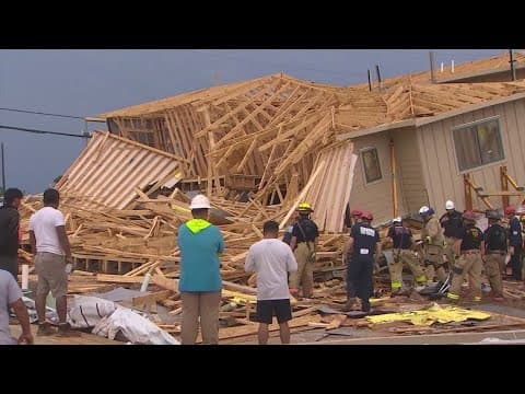 Teen worker killed when houses under construction collapse in Magnolia during severe storm
