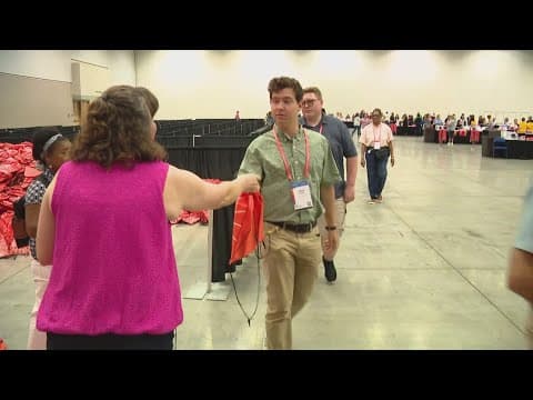 Thousands visit downtown Indy for second day of 10th National Eucharistic Congress