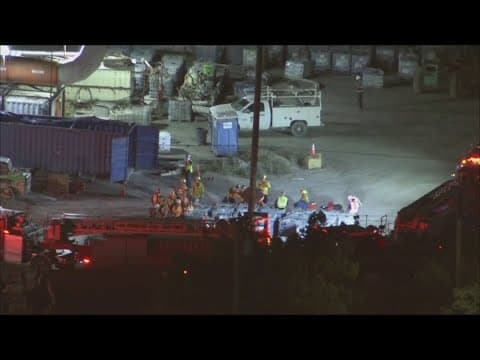 LA tunnel collapse traps 31 workers