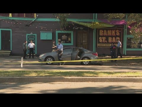 NOPD says victim shot back at suspect during robbery