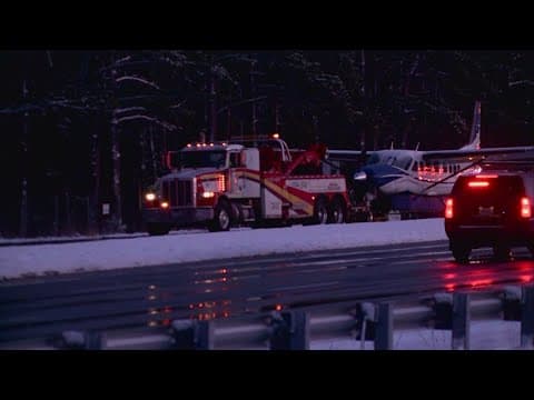 Small plane towed from Loudoun County Parkway