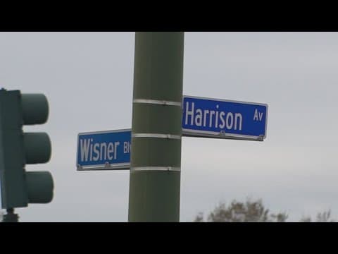 Murder victim found near intersection in New Orleans, police say