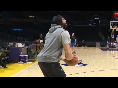 Anthony Davis, Klay Thompson, Max Christie warm up ahead of Lakers vs. Mavs (No audio)