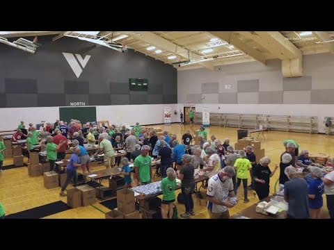 Indianapolis nonprofit packs meals for Ukraine