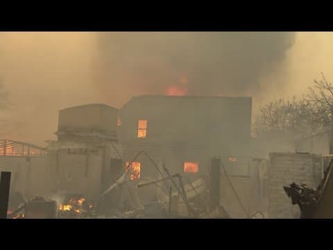 Palisades Fire grows to over 17,000 acres, forces thousands to evacuate