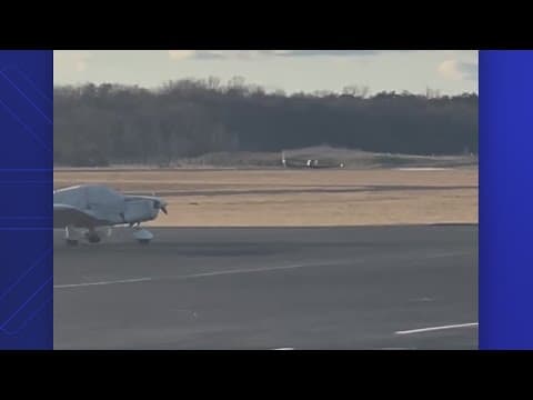 Emergency Landing: plane would not deploy wheels