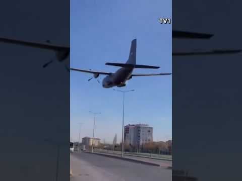 Turkish military plane flies at extremely low altitude in emergency landing in Kayseri