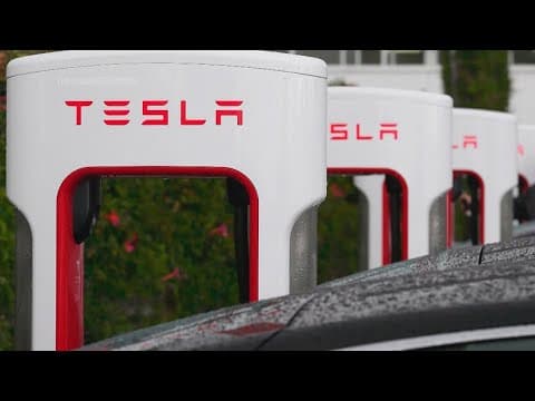 Tesla recalls more than 370,000 vehicles due to power steering problem