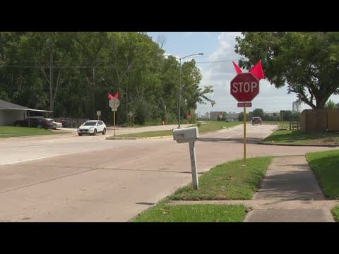 New stop signs bring relief to North Houston residents after dangerous speeding on Fallbrook Drive