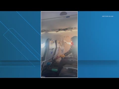 Passenger describes severe turbulence that sent 2 people to the hospital on Houston-bound flight div