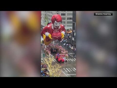 21 protesters arrested at Macy's Thanksgiving parade