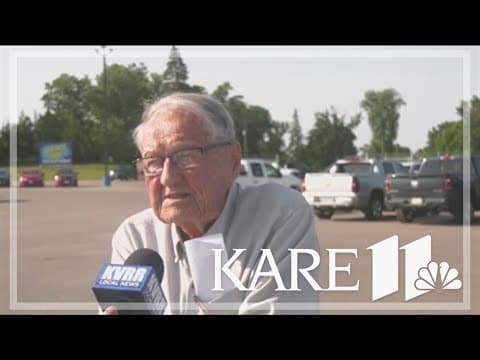 95-year-old Minnesotan still selling cars